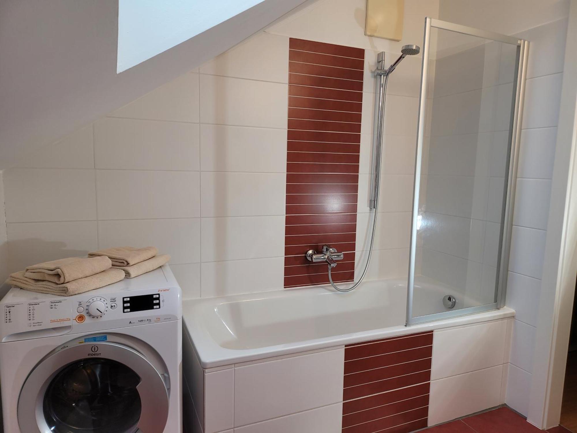 Apartmenthausmannstaetten Hausmannstatten Luaran gambar